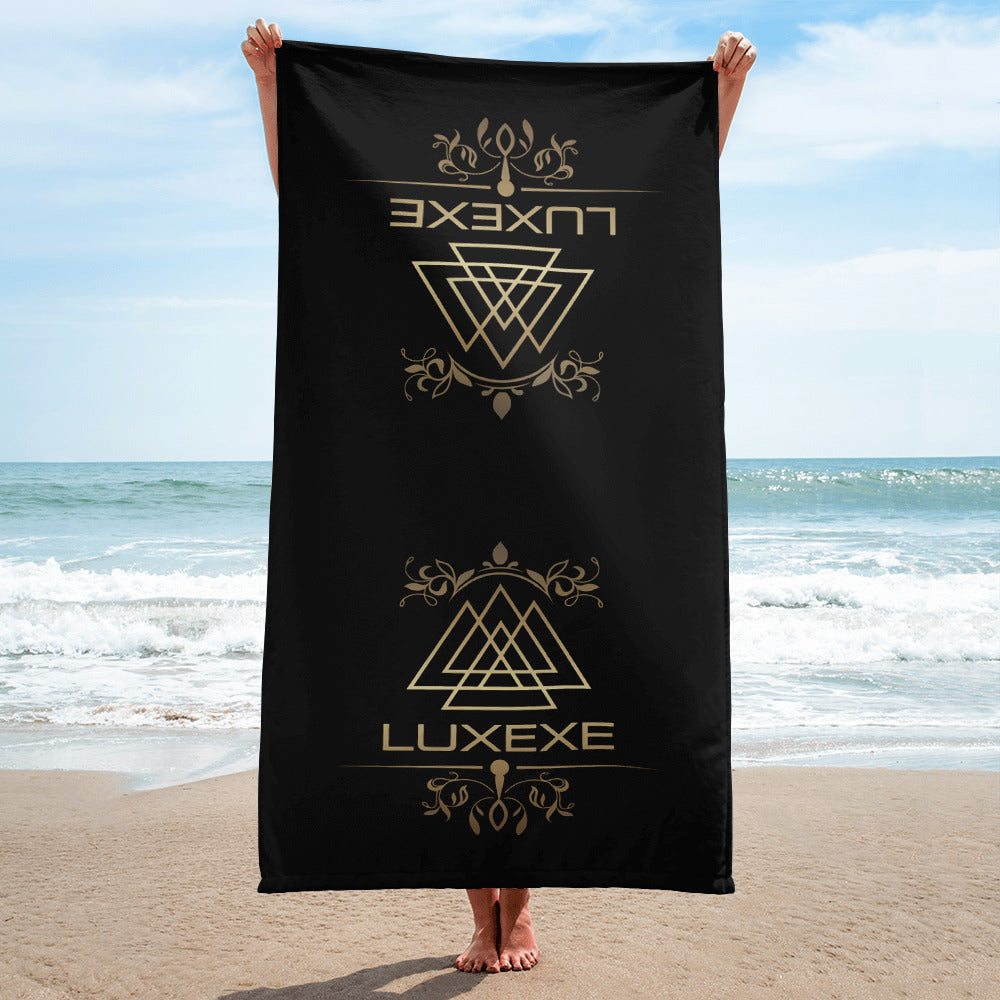 Floral Pyramid Towel Black